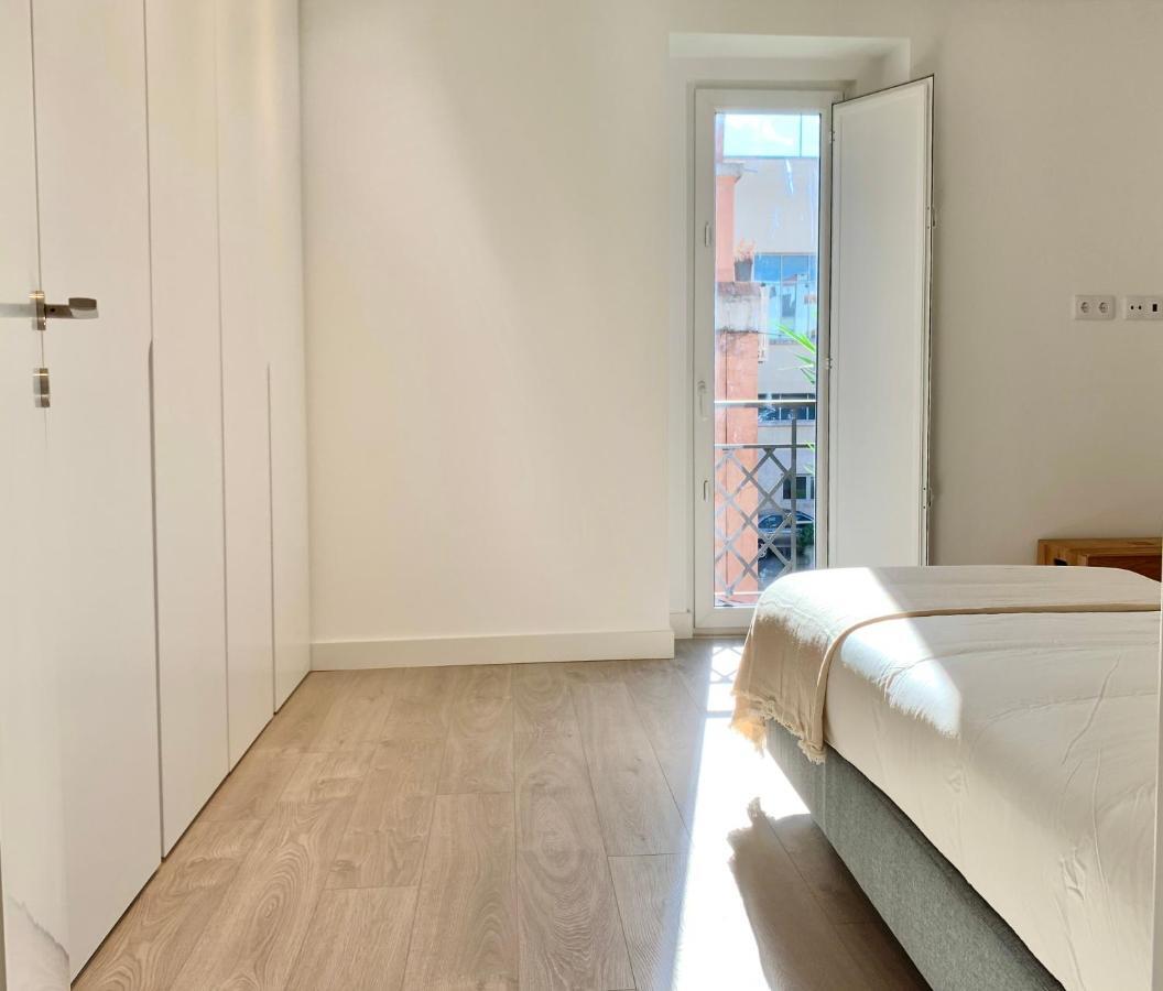 Home Out City Villa Lisbona Esterno foto